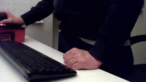 Snapshot of gagjno chatting on 10.13.25 gagjno online show from 10.13.25