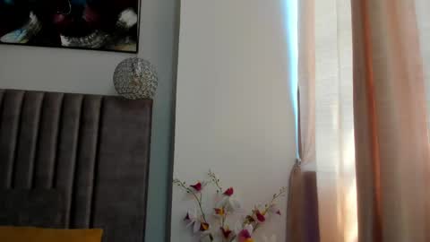 Snapshot of gahiabelucci chatting on 05.09.26 GahiaBelucci online show from 05.09.26