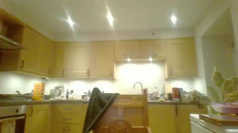 Snapshot of galacx chatting on 12.27.24 galacx online show from 12.27.24