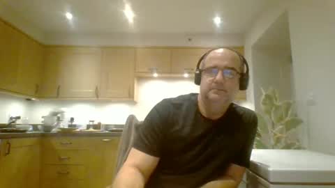 Snapshot of galacx chatting on 01.23.25 galacx online show from 01.23.25