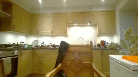 Snapshot of galacx chatting on 02.13.25 galacx online show from 02.13.25