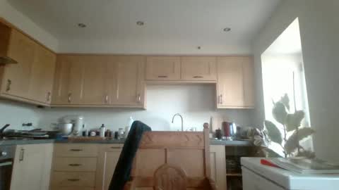 Snapshot of galacx chatting on 02.28.25 galacx online show from 02.28.25