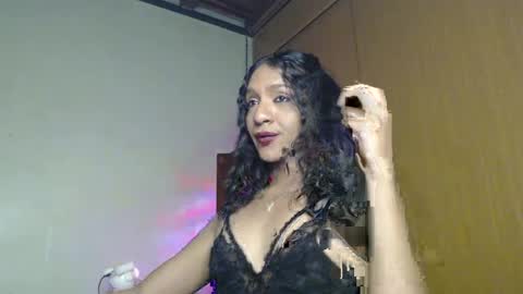 Genesis Isabell gil online show from 04.18.26