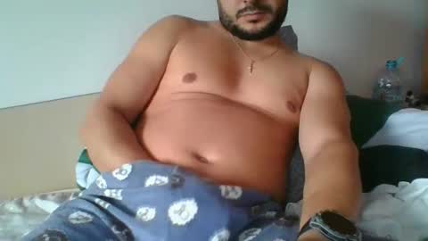 Snapshot of gamamaru chatting on 01.18.26 gamamaru online show from 01.18.26