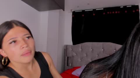 Snapshot of game_with_lesbians_ chatting on 12.24.24 game with lesbians online show from 12.24.24