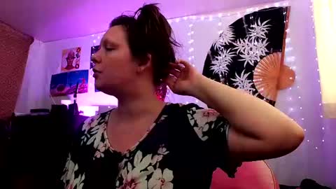 Snapshot of gamergirlroxy chatting on 07.16.26 GamerGirlRoxy online show from 07.16.26