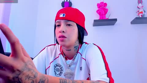 Snapshot of gangster_girl chatting on 01.15.25 GANG online show from 01.15.25