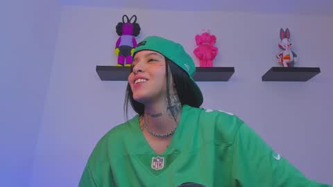 Snapshot of gangster_girl chatting on 02.18.25 GANG online show from 02.18.25