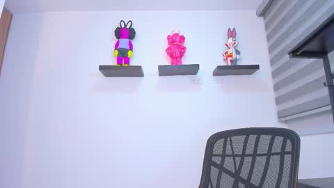 Snapshot of gangster_girl chatting on 09.17.25 GANG online show from 09.17.25