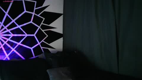 Snapshot of garbel09 chatting on 01.12.25 Chris  Dont forget to gift me thumb up Its very important to me and makes me happy AF  online show from 01.12.25