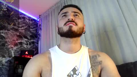 Snapshot of garbel09 chatting on 09.18.25 Chris  Dont forget to gift me thumb up Its very important to me and makes me happy AF  online show from 09.18.25