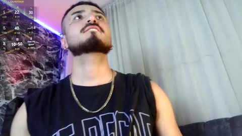 Snapshot of garbel09 chatting on 09.24.25 Chris  Dont forget to gift me thumb up Its very important to me and makes me happy AF  online show from 09.24.25