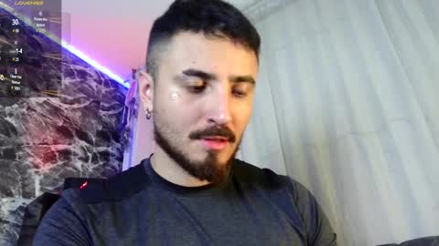 Snapshot of garbel09 chatting on 09.25.25 Chris  Dont forget to gift me thumb up Its very important to me and makes me happy AF  online show from 09.25.25