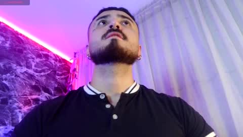 Snapshot of garbel09 chatting on 10.15.25 Chris  Dont forget to gift me thumb up Its very important to me and makes me happy AF  online show from 10.15.25