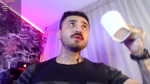 Snapshot of garbel09 chatting on 10.28.25 Chris  Dont forget to gift me thumb up Its very important to me and makes me happy AF  online show from 10.28.25