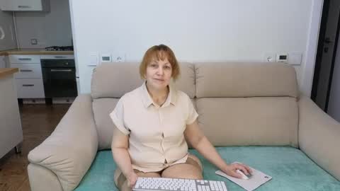 Snapshot of gardner_ava chatting on 05.13.26 Ava online show from 05.13.26