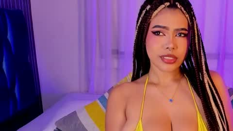 Snapshot of garnetsugar chatting on 09.22.25 garnet online show from 09.22.25