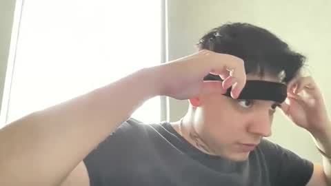 garypinepineapple online show from 04.24.26