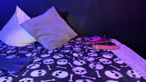 Snapshot of gasai_usagi_gh chatting on 09.08.25  Usagi  online show from 09.08.25