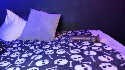 Snapshot of gasai_usagi_gh chatting on 09.09.25  Usagi  online show from 09.09.25