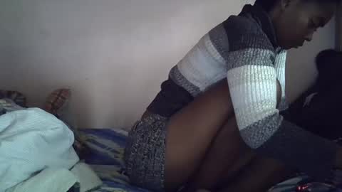 Snapshot of gasielah chatting on 01.26.25 gasielah online show from 01.26.25