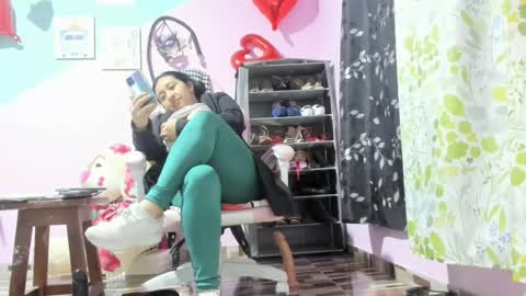 Snapshot of gaticahot001 chatting on 06.17.26 Diana online show from 06.17.26