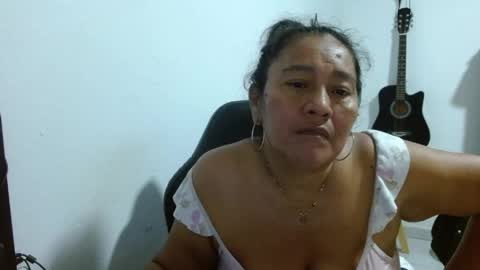 Snapshot of gatika_sexy chatting on 06.09.26 katia online show from 06.09.26