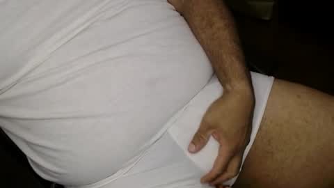 Snapshot of gato27cam chatting on 01.15.26 Marco online show from 01.15.26