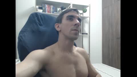 gatosarado23 online show from 12.25.24