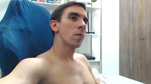 gatosarado23 online show from 01.04.25