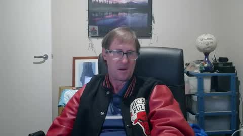 Snapshot of gatsby2025 chatting on 11.09.25 gatsby2025 online show from 11.09.25