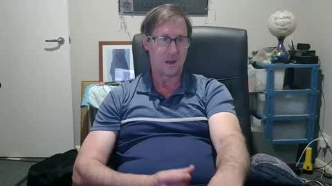 Snapshot of gatsby2025 chatting on 11.10.25 gatsby2025 online show from 11.10.25