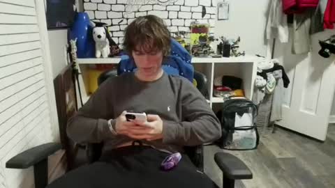 Snapshot of gavatr0n chatting on 06.15.26 gavatr0n online show from 06.15.26