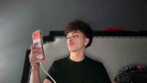 Snapshot of gayboyhtx chatting on 02.14.26 Jose online show from 02.14.26