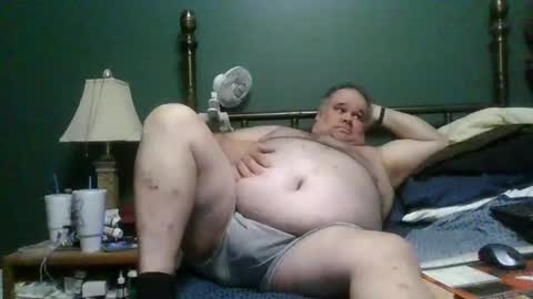 Snapshot of gaydaddy48 chatting on 01.25.25 Kenny online show from 01.25.25