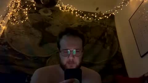 Snapshot of gaymer_play chatting on 02.22.25 gaymer_play online show from 02.22.25