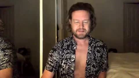 gcsurfer81 online show from 06.16.26