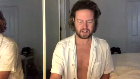 gcsurfer81 online show from 06.18.26