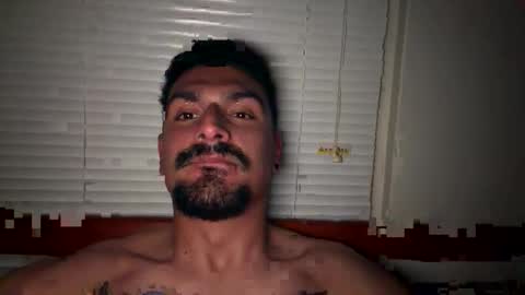 Snapshot of gdiazz260647 chatting on 03.29.26 gdiazz260647 online show from 03.29.26