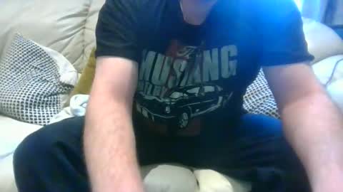 Snapshot of gebbeth chatting on 03.17.26 gebbeth online show from 03.17.26