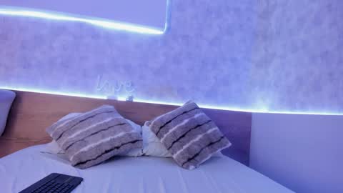 geminis muentes online show from 02.04.25