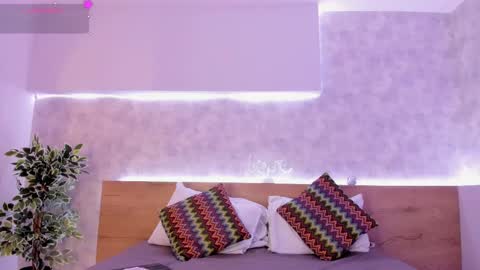 geminis muentes online show from 02.10.25