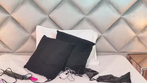 Maria  online show from 09.10.25