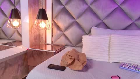 Maria  online show from 11.16.25