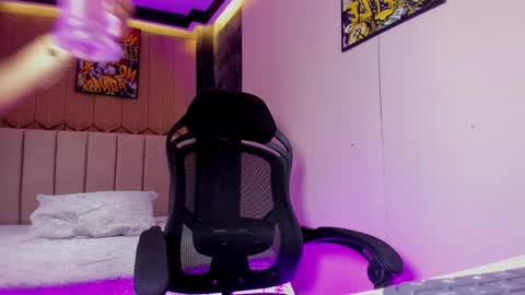 gemmabrown_ online show from 03.11.26