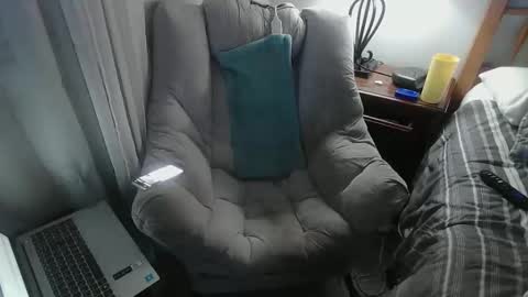 Snapshot of gemtocum chatting on 10.11.25 gemtocum online show from 10.11.25