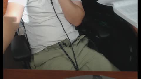 Snapshot of genefun chatting on 03.02.25 genefun online show from 03.02.25