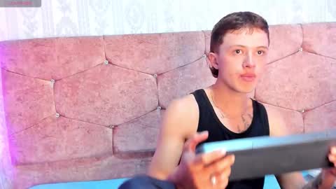 Snapshot of genesis_and_jack chatting on 01.08.26 genesis_and_jack online show from 01.08.26