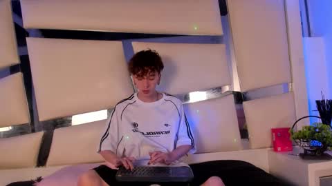 genesis_js online show from 11.21.25