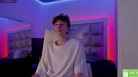 Snapshot of genesis_js chatting on 02.26.26 genesis_js online show from 02.26.26